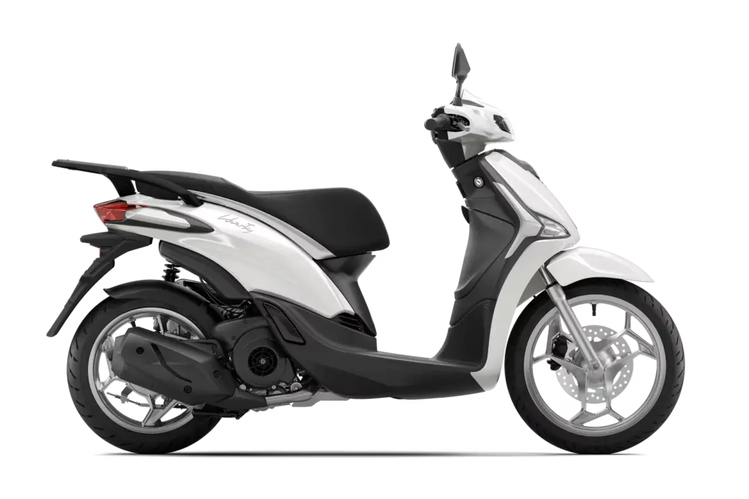 piaggio-liberty-125-white
