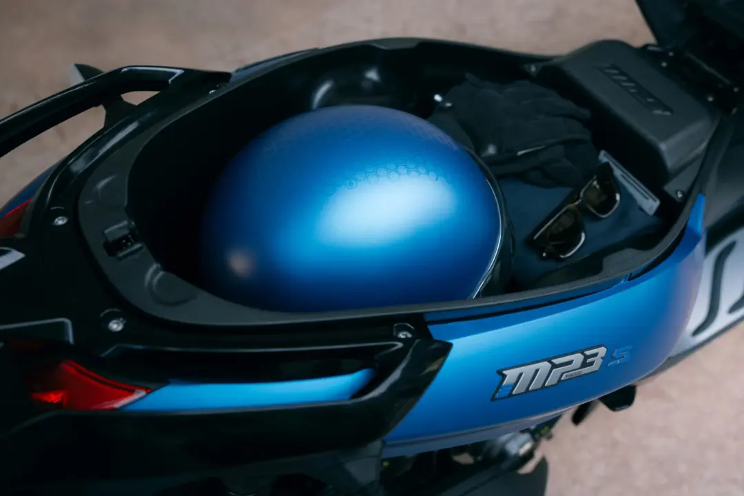 piaggio-mp3-sport-3
