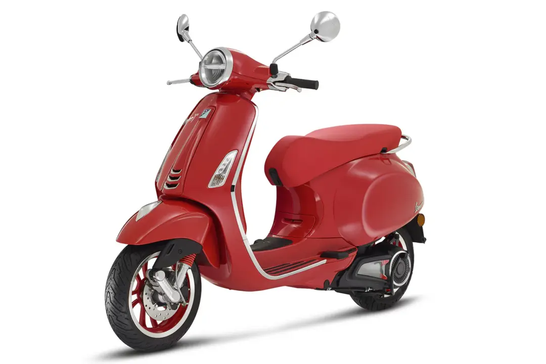 vespa-elettrica-red-70-1