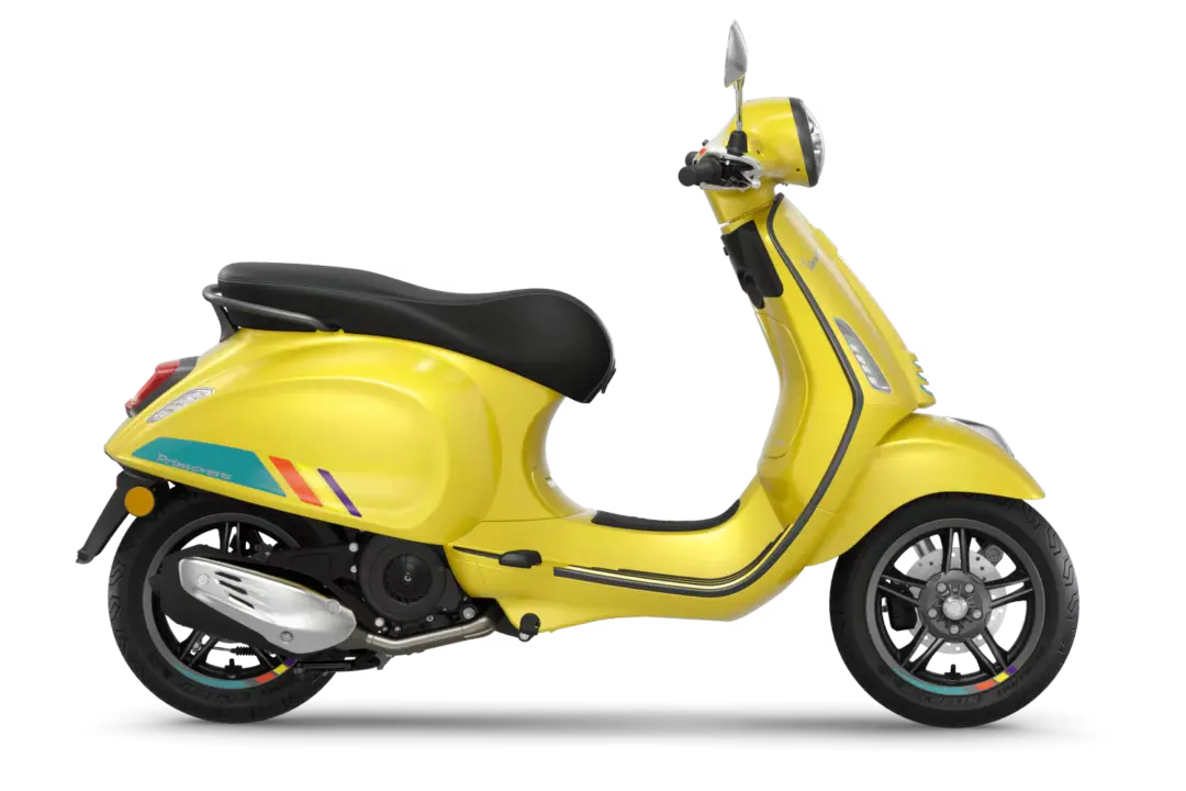 vespa-primavera-125s-giallo